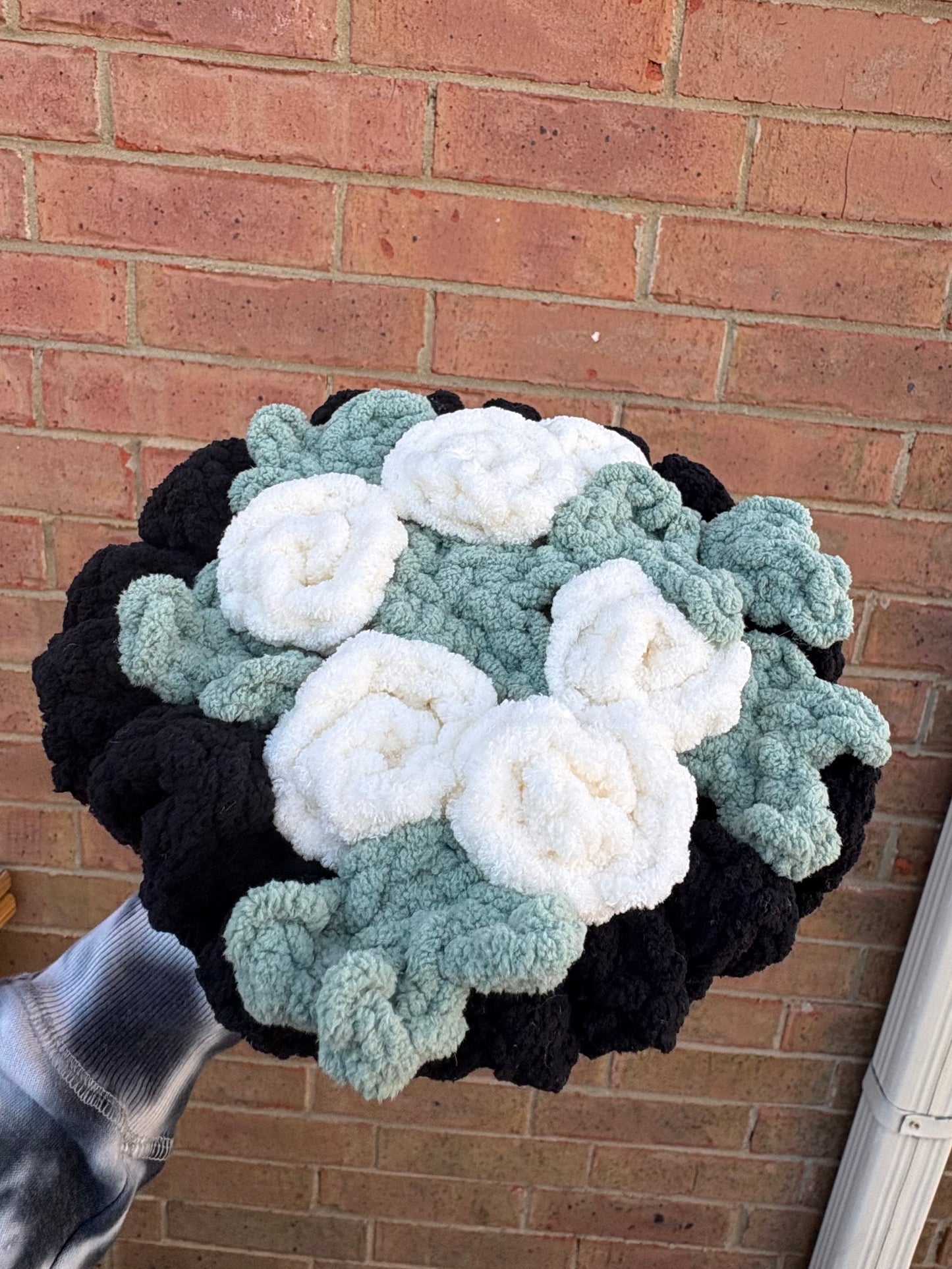 XOXO Plushie Rose Bouquet