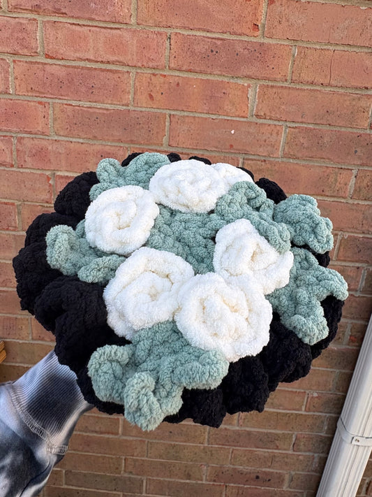 XOXO Plushie Rose Bouquet